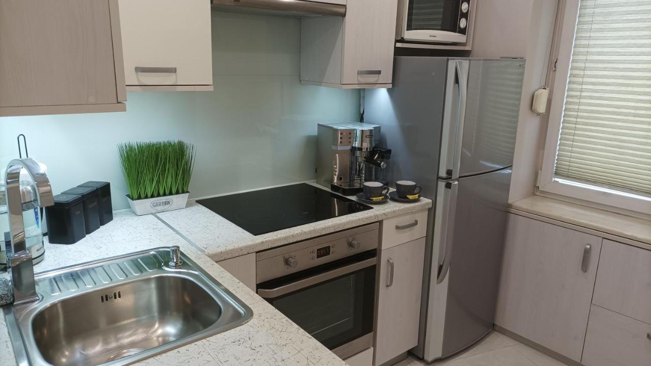 Apartament Green No 21 Przy Sienkiewicza, Rynek, Centrum, Parking, Pkp, Pks Κίελτσε Εξωτερικό φωτογραφία